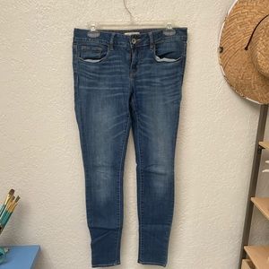 American Eagle Skinny Jeans. Size 7